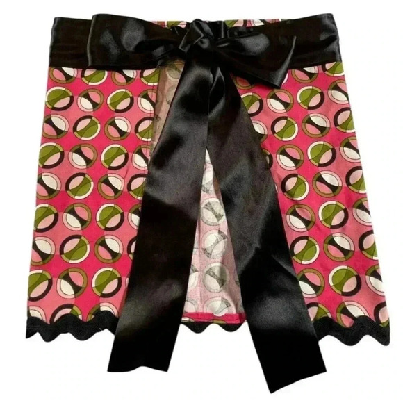 Handmade Pink Retro Print Half Apron with Black Ribbon Tie - Picture 1 of 7